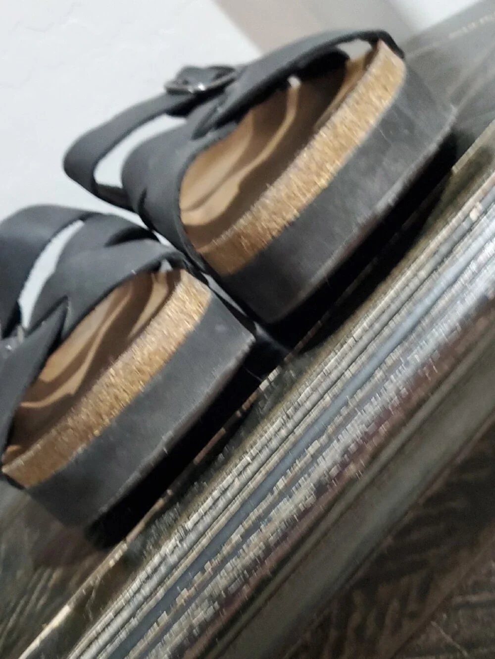 Cliffs by WHITE MOUNTAIN Black Dual Buckle Slide Sandals Earthy Boho Timeless - Picture 4 of 12